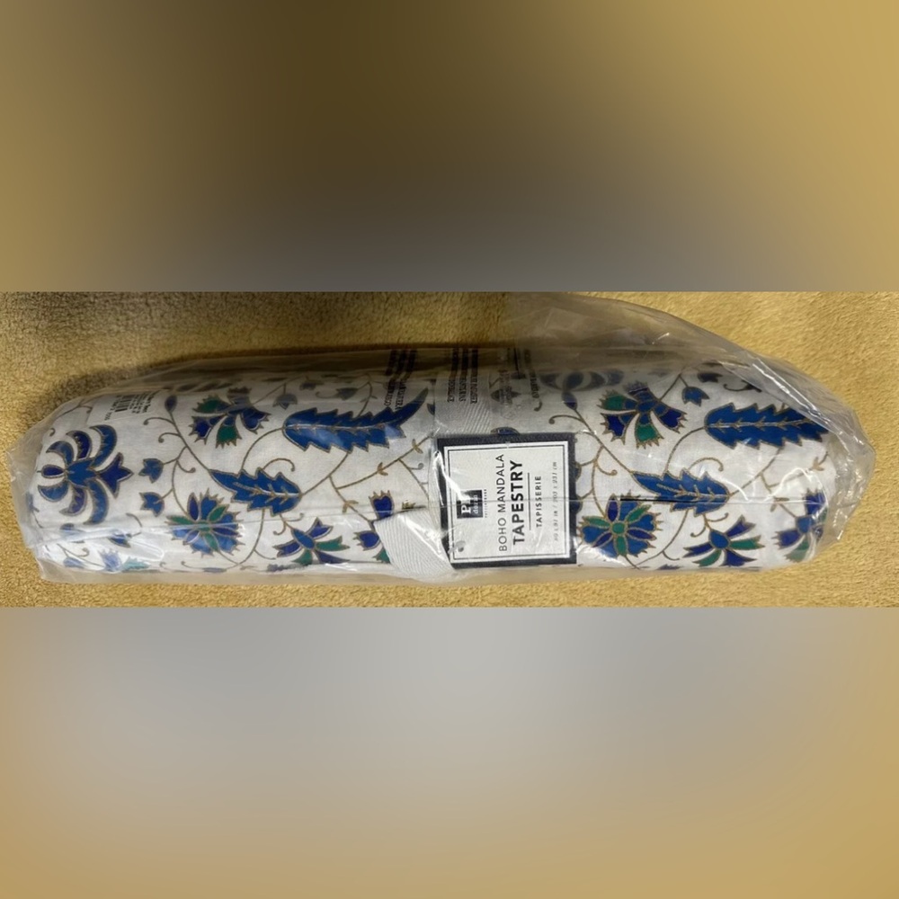 Pottery Barn Teen Tapestry Blue Gold 80 x 91